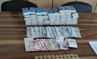 Düzce'de dilenciler 3 saatte 2 bin lira toplamışlar!