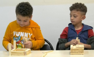 Kocaeli'nde işitme engelli çocuklara 'Akıl Oyunları' eğitimi
