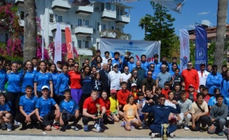 Bursa Büyükşehir Belediyesporlu kanocular Muğla’da 12 madalya 1 kupa kazandı