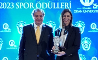 Eczacıbaşı Dynavit, 'Yılın Kadın Spor Takımı' seçildi