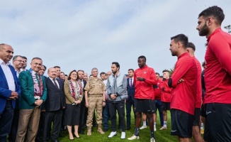 Başkan Şahin’den Gaziantep FK'ya moral ziyareti!