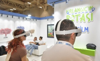 İstanbul'da 'Kırlangıç’ın Rotası VR Film' alanı ilgilye karşılandı