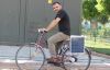 Bisikletine güneş paneli taktı