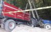  Freni boşalan traktör ağaçlara çarptı: 1 ölü