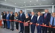 Kıbrıs’ın Kanatları fotoğraf sergisi, Yakın Doğu Üniversitesi İrfan Günsel Kongre Merkezi Sergi Salonu’nda açıldı